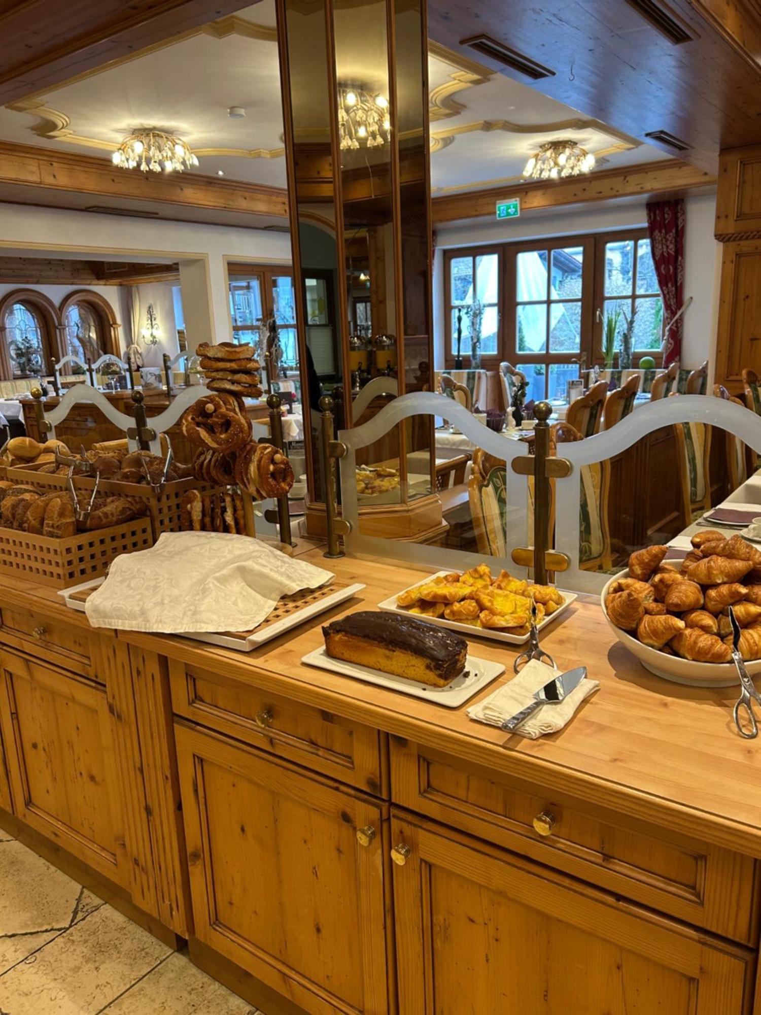 Hotel Neue Post Боденмайс Екстериор снимка