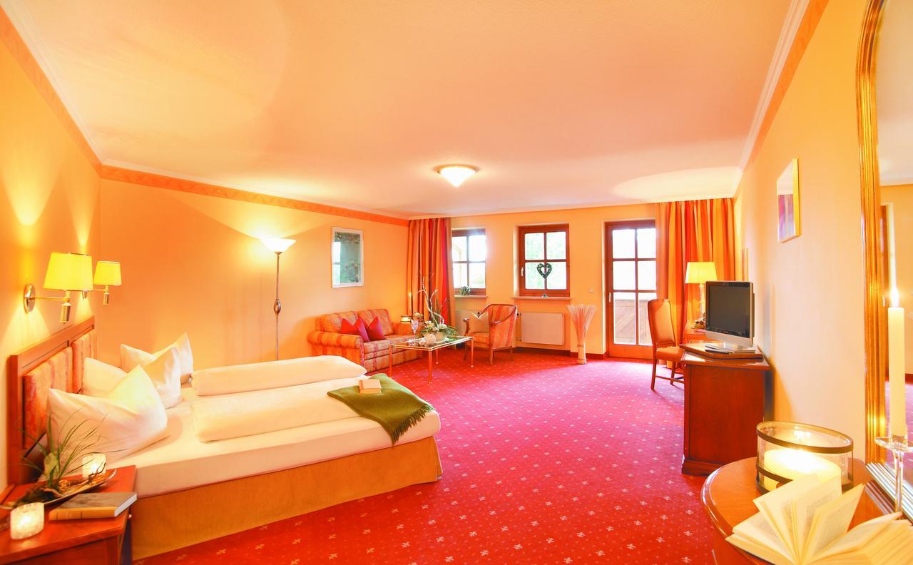 Hotel Neue Post Боденмайс Екстериор снимка