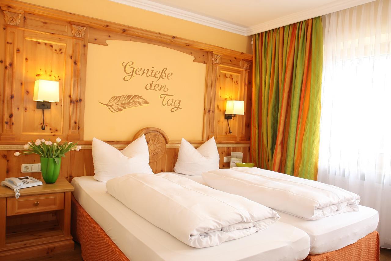 Hotel Neue Post Боденмайс Екстериор снимка
